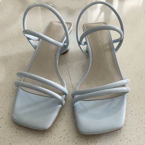 SHOES for Woman INTENTIONALLY BLANK